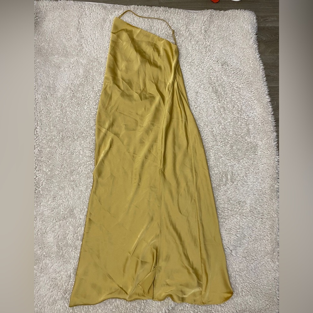 Elegant Strapless Yellow Dress
